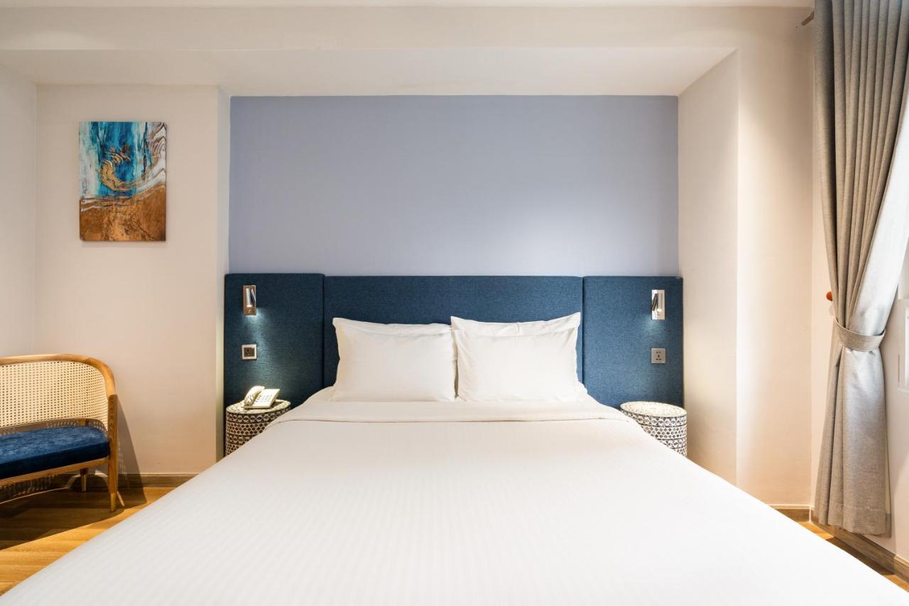 Jovia Hotel Хошимин Екстериор снимка