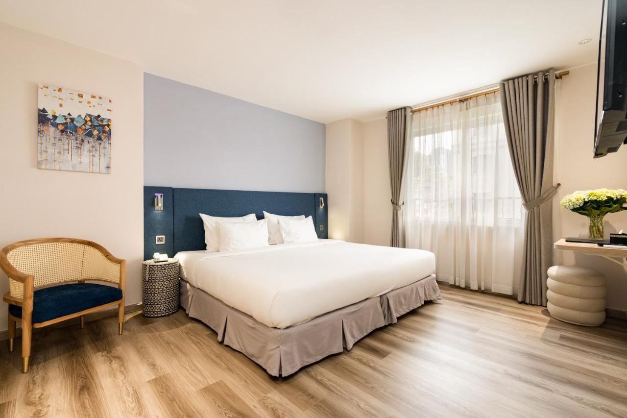 Jovia Hotel Хошимин Екстериор снимка