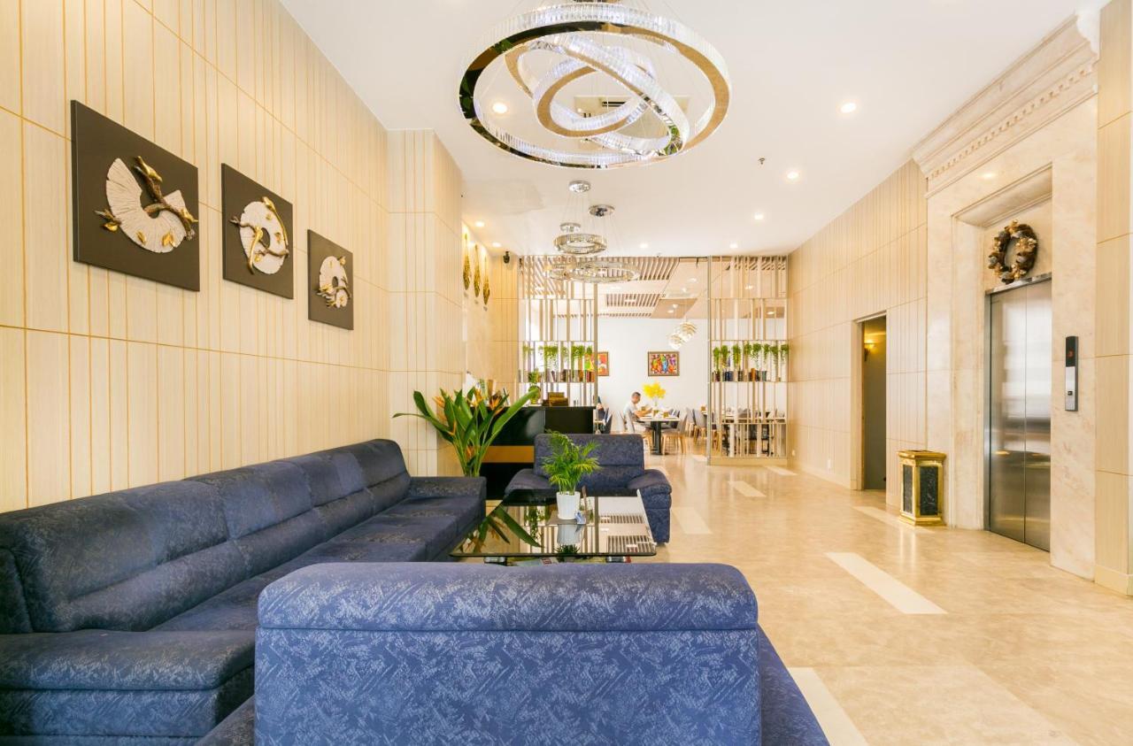 Jovia Hotel Хошимин Екстериор снимка